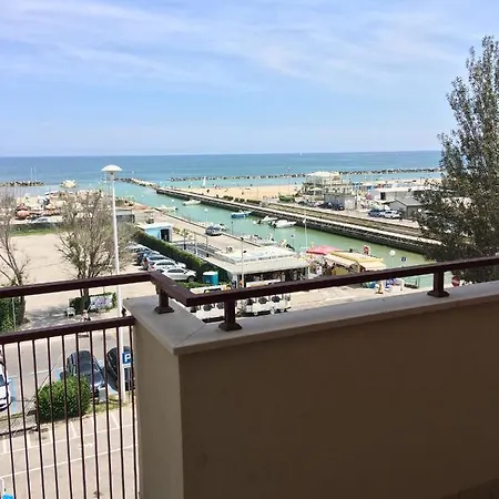 Sea View *